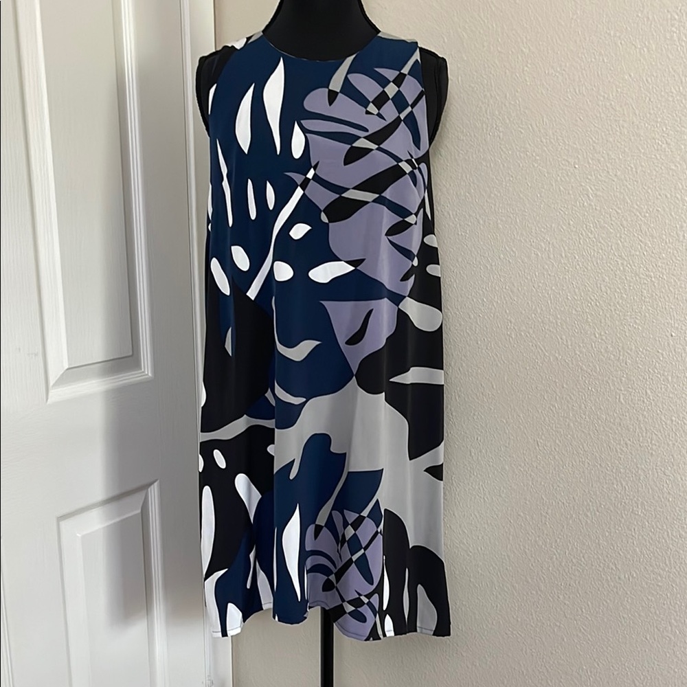 Manuhealii Blue and Black Patterned Dress